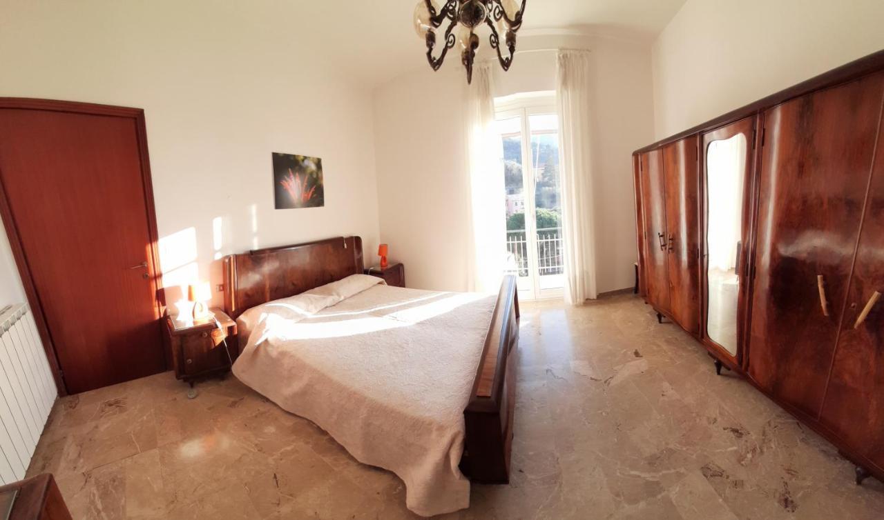Casa Gina Secondo Piano Con Ascensore E Parcheggio Levanto Zewnętrze zdjęcie